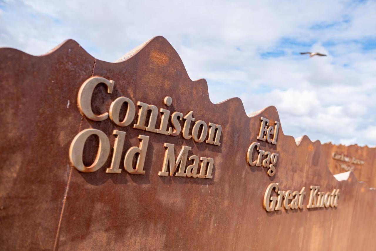 The Croston Balcony Apartment- Morecambe Central Promenade, Beach Front And Sea Views Ngoại thất bức ảnh